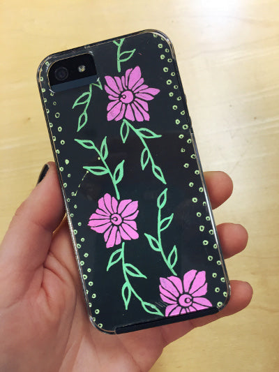 A Flower DIY Cell Phone Cover