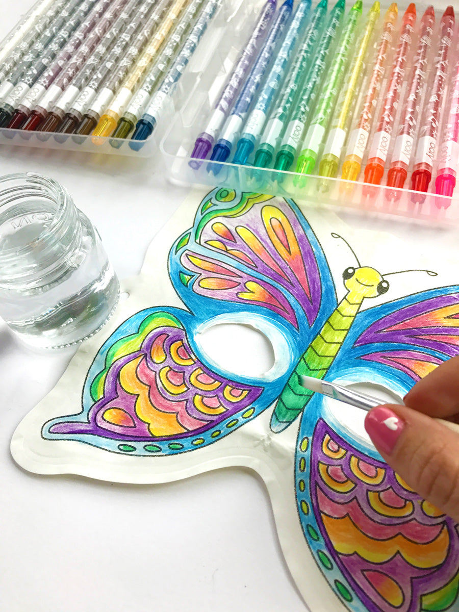 Adding watercolor effect with Rainbow Doodlers on 3D Colorables Butterfly Mask