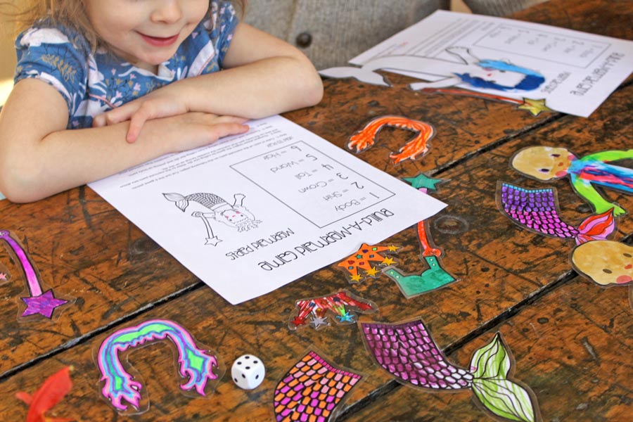 Playing Build-A-Mermaid coloring game