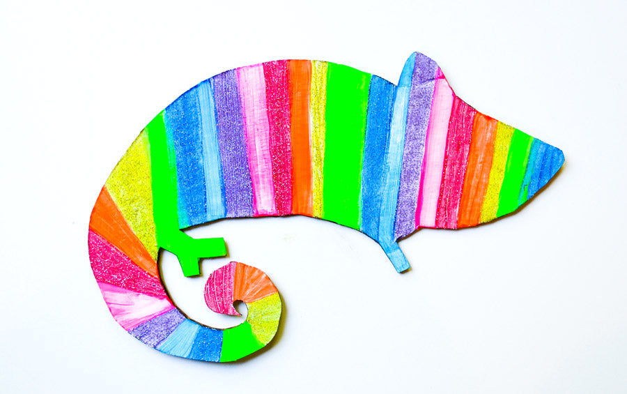 Rainbow colored chameleon with base layer of printable coloring cfraft
